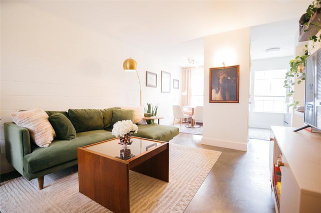 300 Crockett ST 209, Austin, TX 78704