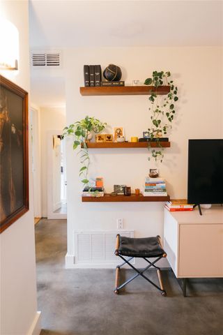 300 Crockett ST 209, Austin, TX 78704