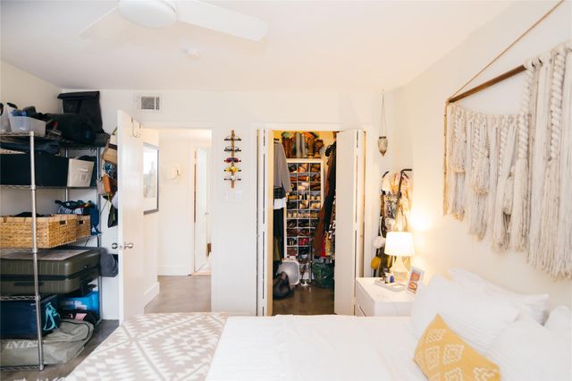 300 Crockett ST 209, Austin, TX 78704