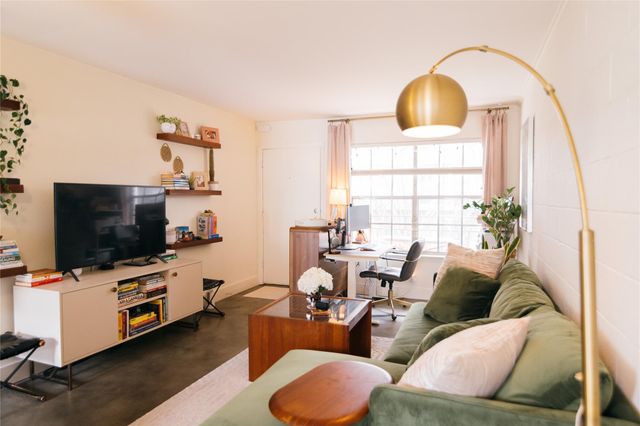 300 Crockett ST 209, Austin, TX 78704