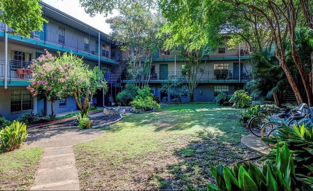 300 Crockett ST 209, Austin, TX 78704