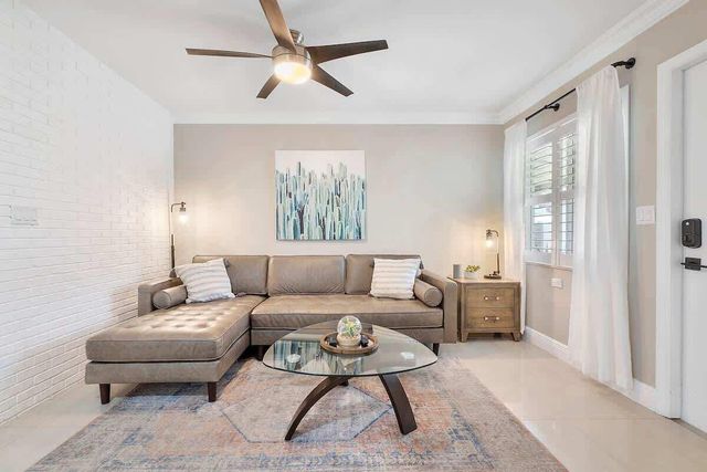 1039 N Victoria Park Road 1-3, Fort Lauderdale, FL 33304