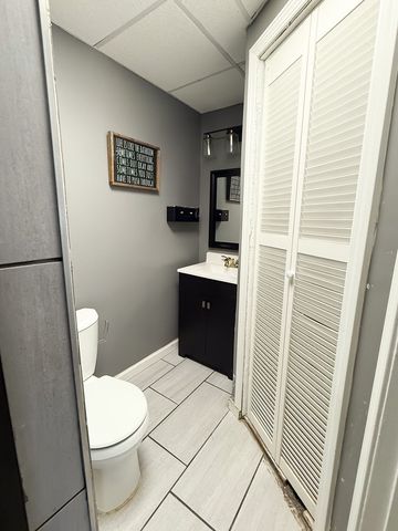 107 Arcadia Avenue, Romeoville, IL 60446