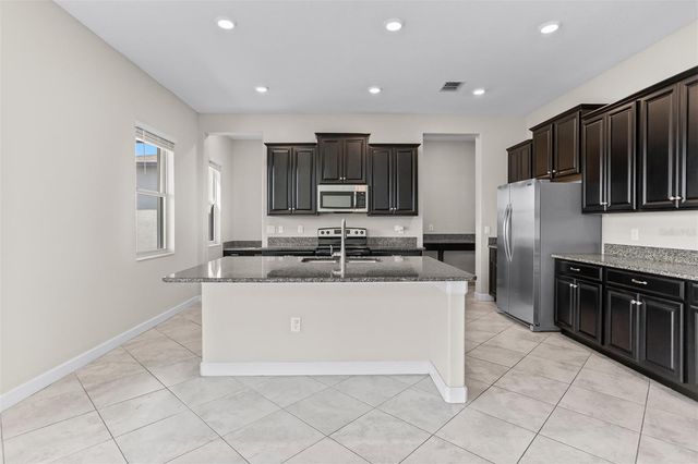 11715 NAVAJO SANDSTONE STREET, Riverview, FL 33579