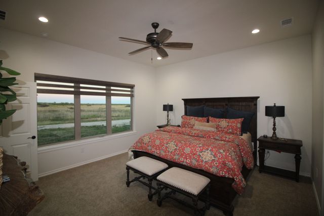 449 County Road 194, Ovalo, TX 79541