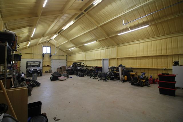 449 County Road 194, Ovalo, TX 79541