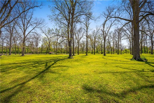 1524 PALMER CHAPEL Road, Pineville, LA 71360