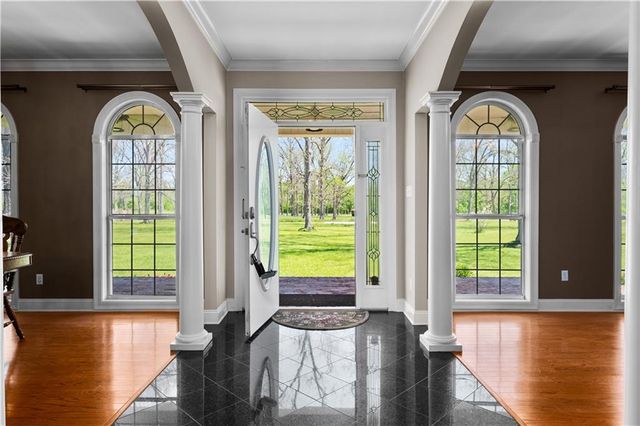 1524 PALMER CHAPEL Road, Pineville, LA 71360