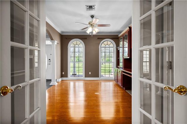 1524 PALMER CHAPEL Road, Pineville, LA 71360