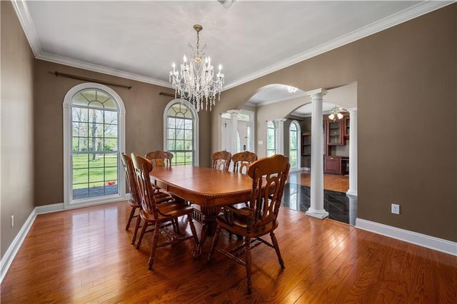 1524 PALMER CHAPEL Road, Pineville, LA 71360