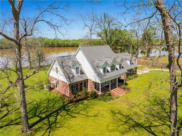 1524 PALMER CHAPEL Road, Pineville, LA 71360