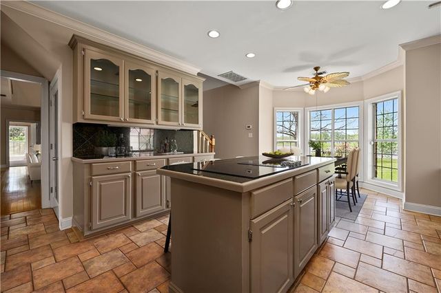 1524 PALMER CHAPEL Road, Pineville, LA 71360