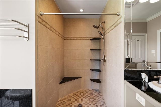 1524 PALMER CHAPEL Road, Pineville, LA 71360