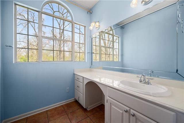 1524 PALMER CHAPEL Road, Pineville, LA 71360