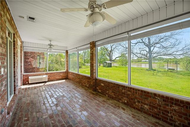 1524 PALMER CHAPEL Road, Pineville, LA 71360