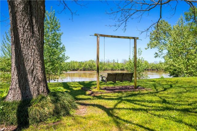 1524 PALMER CHAPEL Road, Pineville, LA 71360