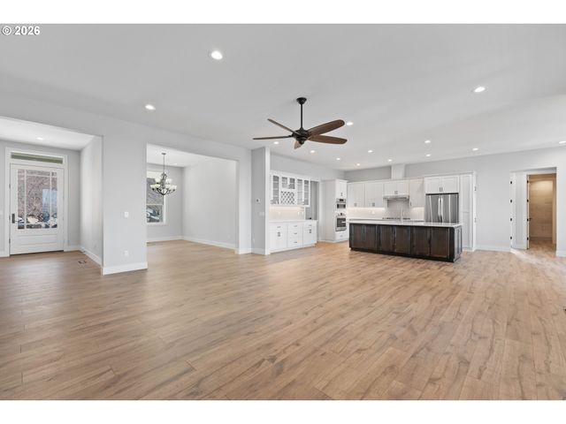 29104 Ne Hancock Rd, Camas, WA 98607