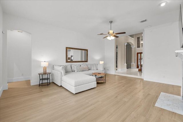 4110 Lofty Ridge Court, Pasadena, TX 77059