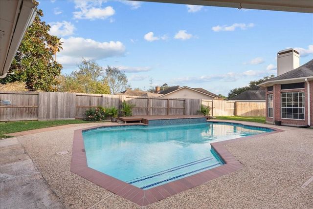 4110 Lofty Ridge Court, Pasadena, TX 77059