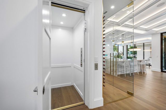 201 NE 4th Avenue, Boca Raton, FL 33432