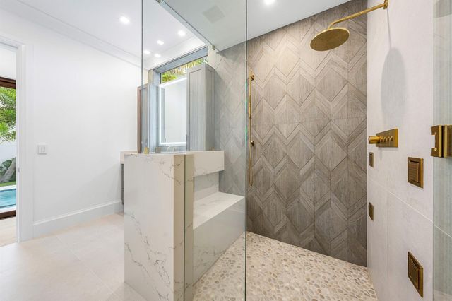 201 NE 4th Avenue, Boca Raton, FL 33432