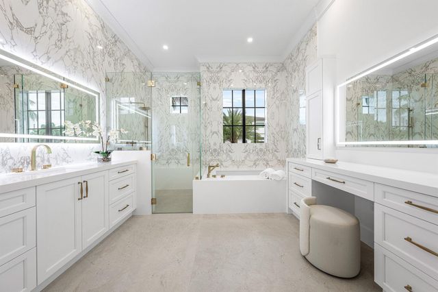 201 NE 4th Avenue, Boca Raton, FL 33432