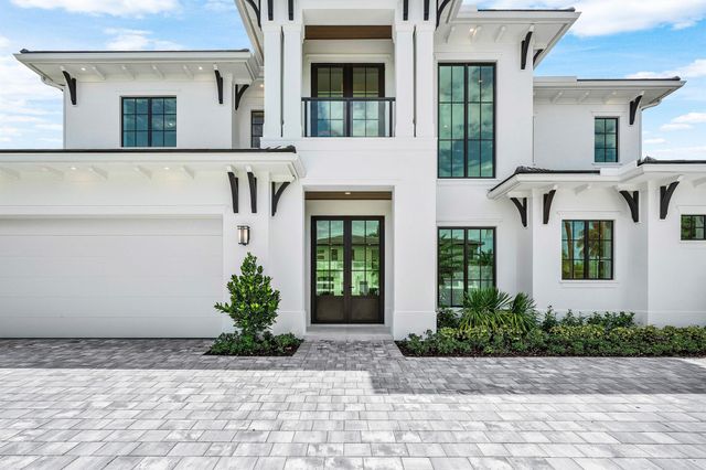 201 NE 4th Avenue, Boca Raton, FL 33432