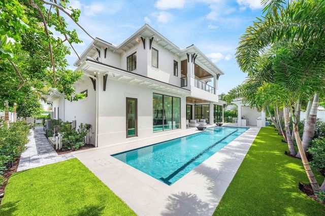 201 NE 4th Avenue, Boca Raton, FL 33432