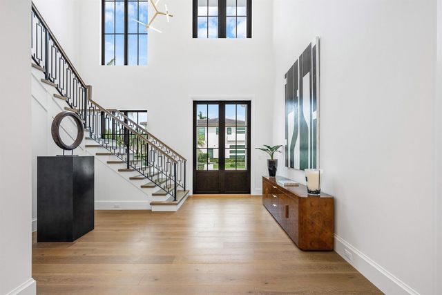 201 NE 4th Avenue, Boca Raton, FL 33432