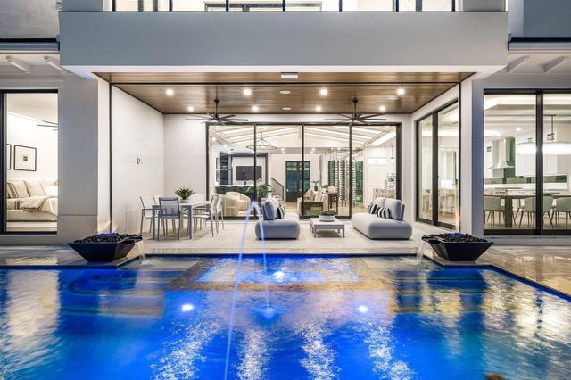 201 NE 4th Avenue, Boca Raton, FL 33432