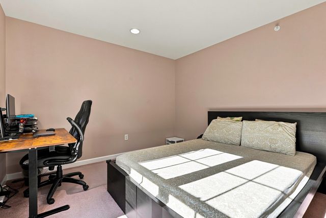 18 Daffodil Ct 18, Grafton, MA 01560