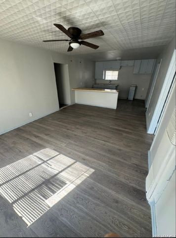 235 GILLETTE BLVD, San Antonio, TX 78221