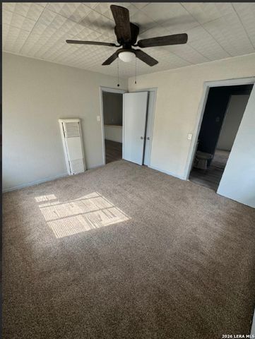 235 GILLETTE BLVD, San Antonio, TX 78221