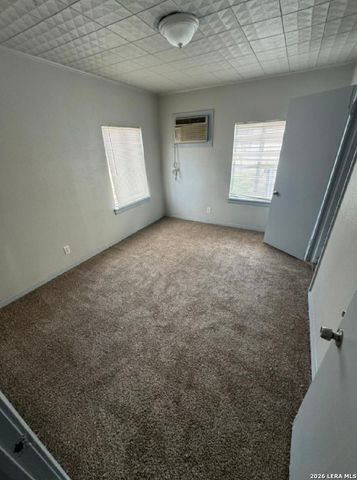 235 GILLETTE BLVD, San Antonio, TX 78221