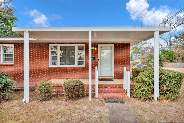 400 Roxie Avenue, Fayetteville, NC 28304