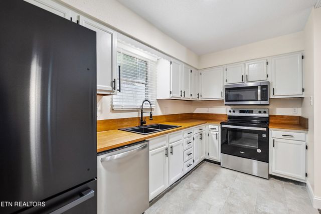 7658 Chatham Circle, Knoxville, TN 37909