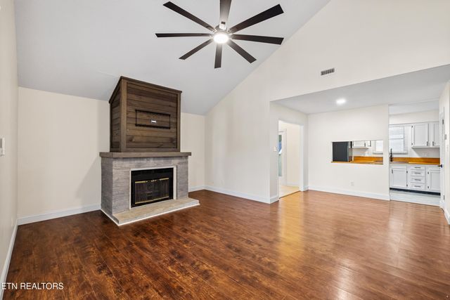 7658 Chatham Circle, Knoxville, TN 37909