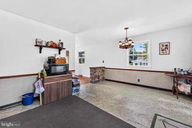 308 2ND ST, Bordentown, NJ 08505