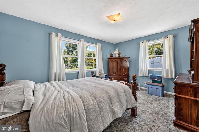 308 2ND ST, Bordentown, NJ 08505