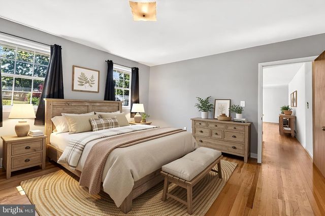 308 2ND ST, Bordentown, NJ 08505