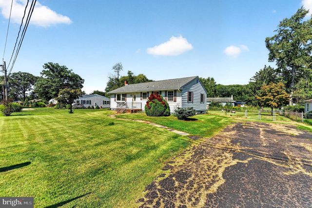 308 2ND ST, Bordentown, NJ 08505