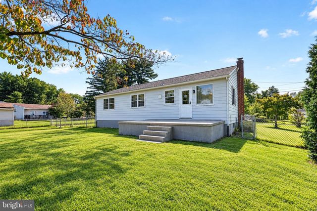 308 2ND ST, Bordentown, NJ 08505