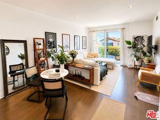 7857 W Manchester Avenue PH6, Playa Del Rey (los Angeles), CA 90293