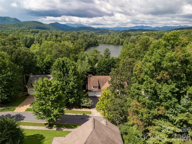 115 Ginger Quill Circle, Biltmore Lake, NC 28715