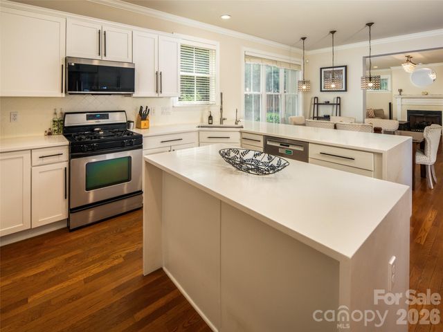 115 Ginger Quill Circle, Biltmore Lake, NC 28715