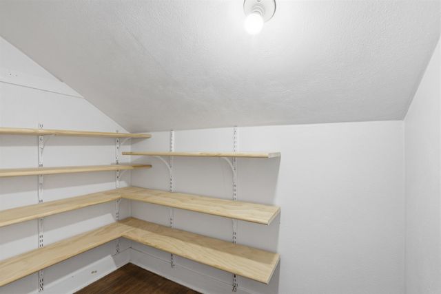 1317 S Grove St, Spokane, WA 99204