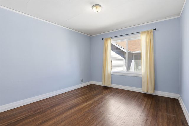 1317 S Grove St, Spokane, WA 99204