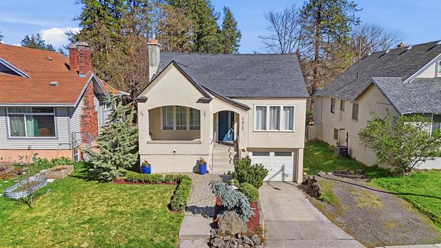 1317 S Grove St, Spokane, WA 99204