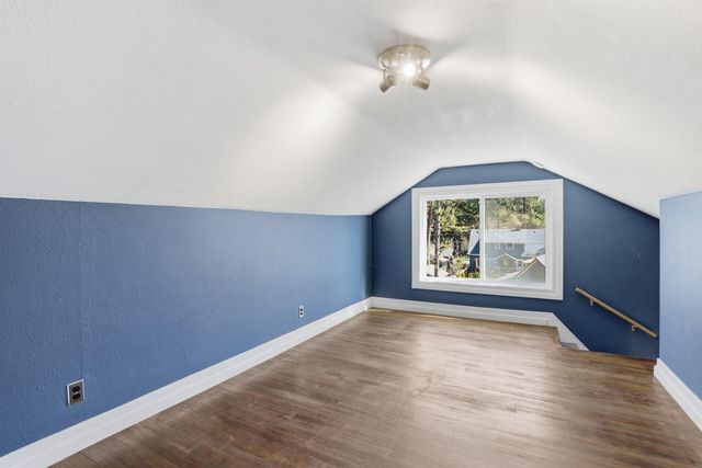 1317 S Grove St, Spokane, WA 99204