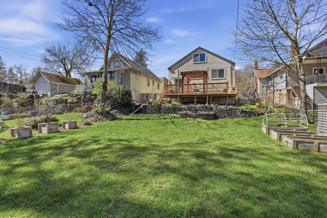 1317 S Grove St, Spokane, WA 99204